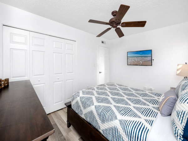 Beachfront Vacation Condo in Clearwater Beach Sleeps 8 Guests